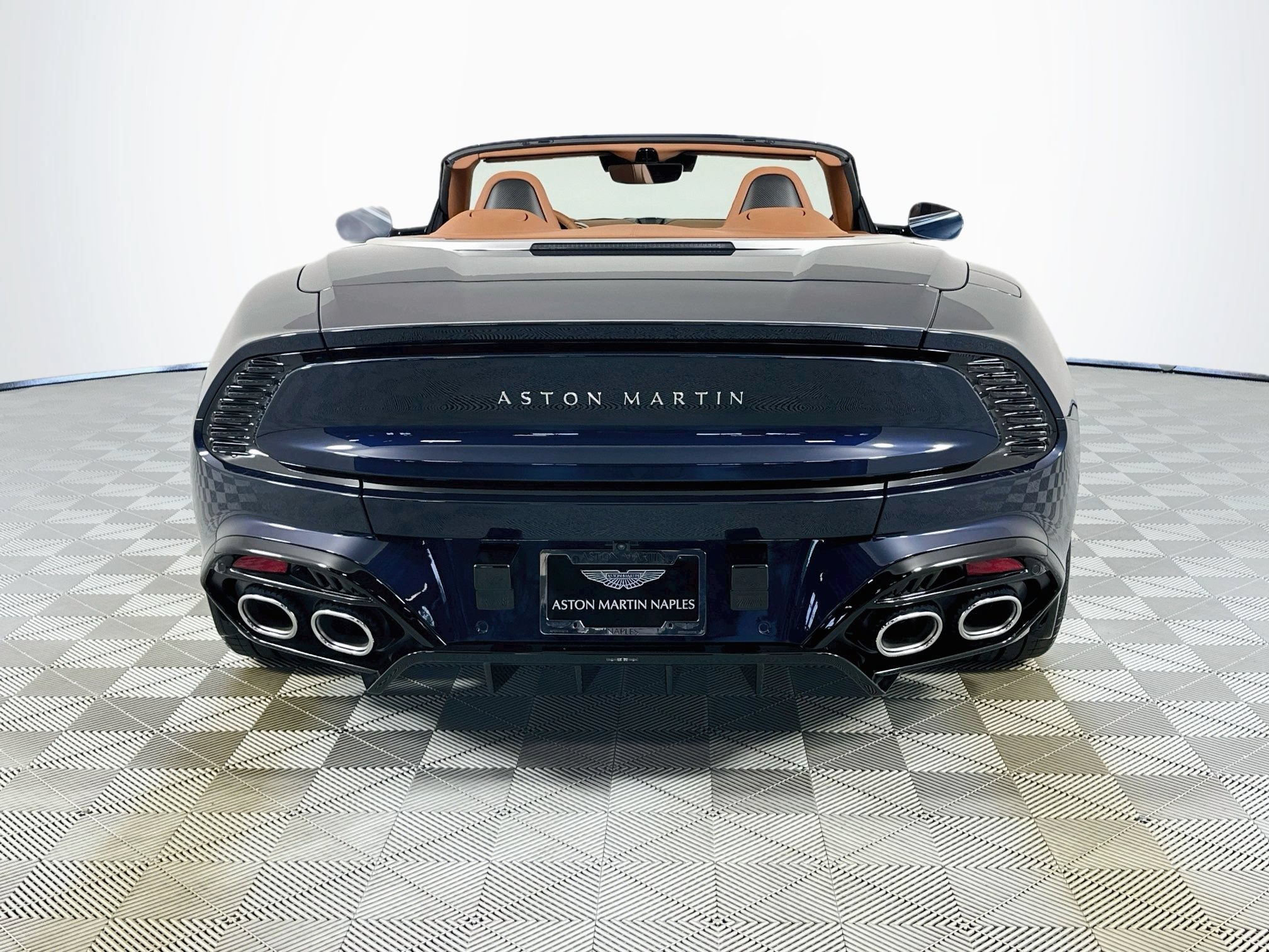 New 2026 Aston Martin Vanquish Convertible RWD image 6
