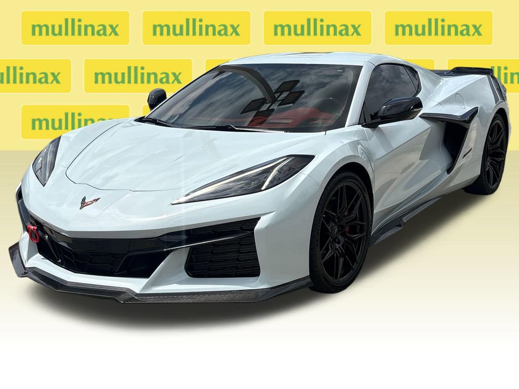 Used 2023 Chevrolet Corvette Z06 w/ Engine Appearance Package RWD image 13