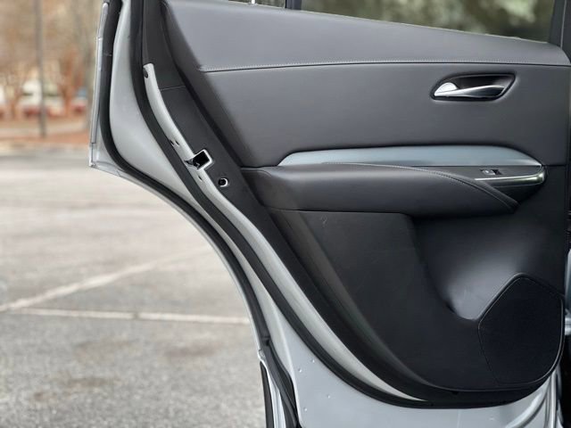 Used 2022 Cadillac XT4 Premium Luxury w/ Safety Alert Package image 15