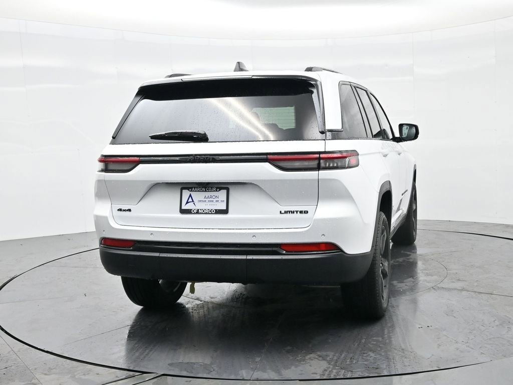 New 2025 Jeep Grand Cherokee Limited w/ Black Appearance Package image 3
