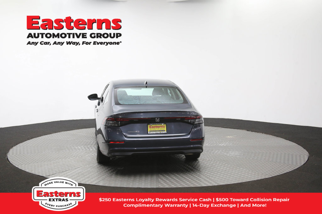 Used 2023 Honda Accord EX image 39