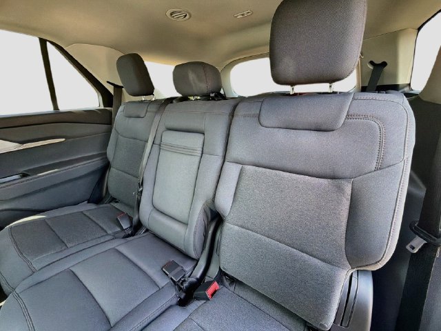 New 2026 Ford Explorer Active AWD/4WD image 15