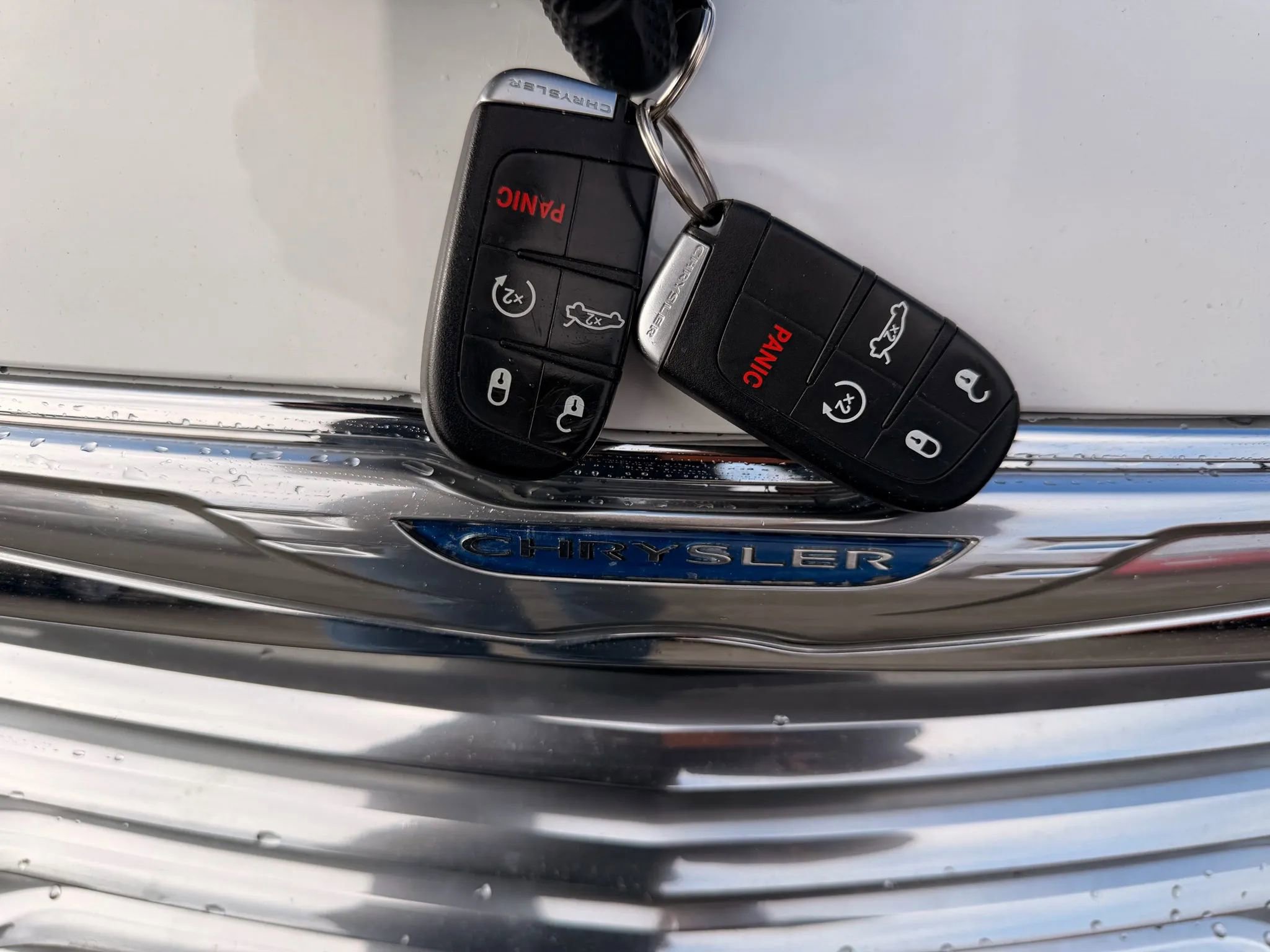 Used 2012 Chrysler 300 Limited image 21