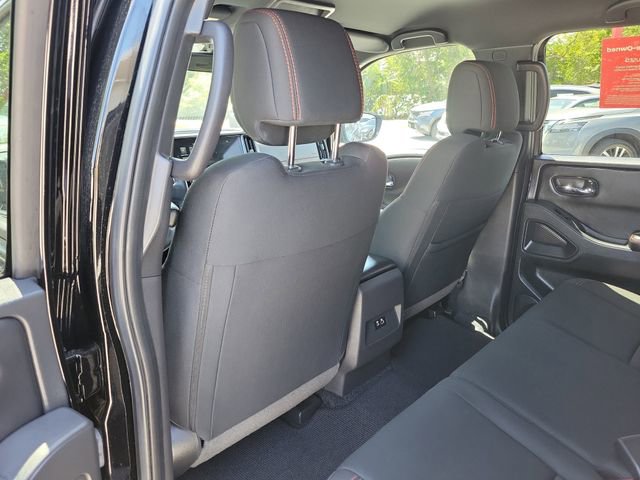 Certified 2025 Nissan Frontier PRO-4X w/ Tow Package AWD/4WD image 12