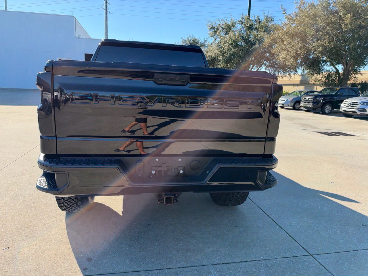 Used 2023 Chevrolet Silverado 1500 LT Trail Boss AWD/4WD image 4