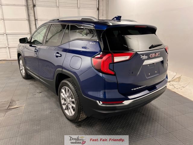 Used 2022 GMC Terrain SLT image 6