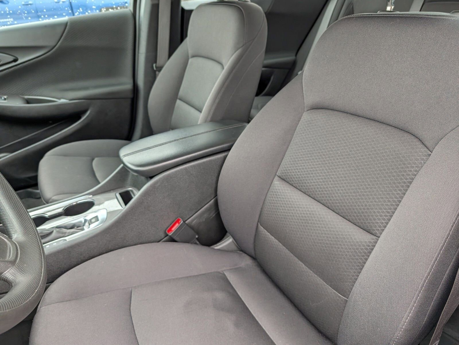 Used 2024 Chevrolet Malibu LT image 17