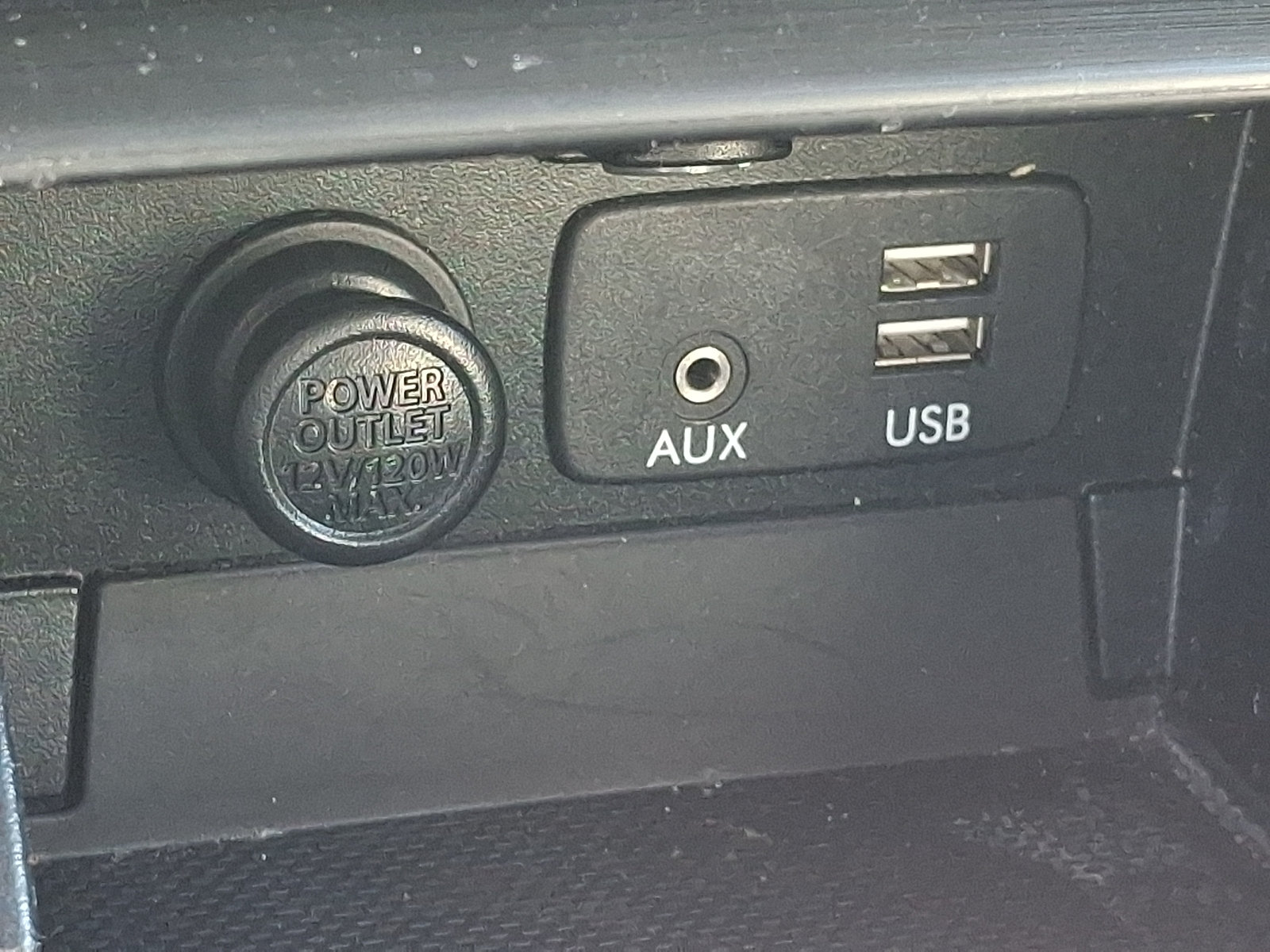 Used 2018 Subaru Outback 2.5i Premium w/ Protection Package #1 AWD/4WD image 23