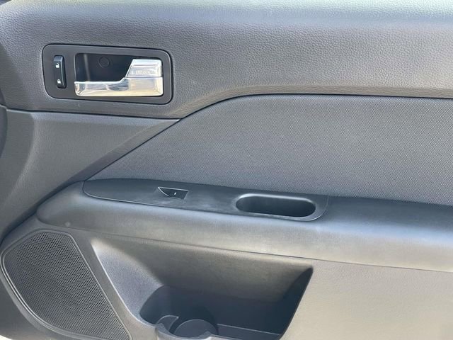 Used 2011 Ford Fusion SE w/ 201A Rapid Spec Order Code image 11