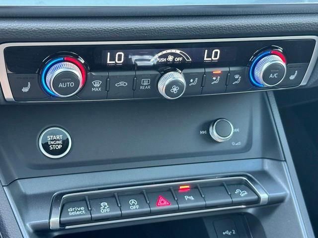 New 2025 Audi Q3 2.0T Premium image 14