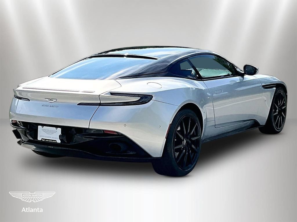 Used 2018 Aston Martin DB11 V12 RWD image 11