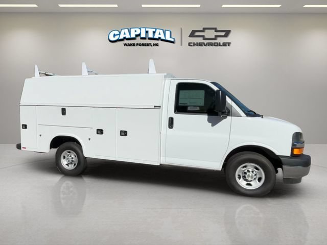 New 2025 Chevrolet Express 3500 w/ Power Convenience Package RWD image 6