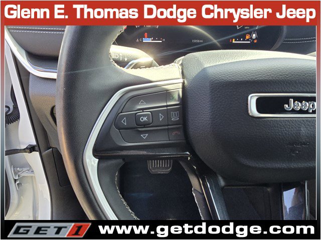 Used 2023 Jeep Grand Cherokee Altitude image 20