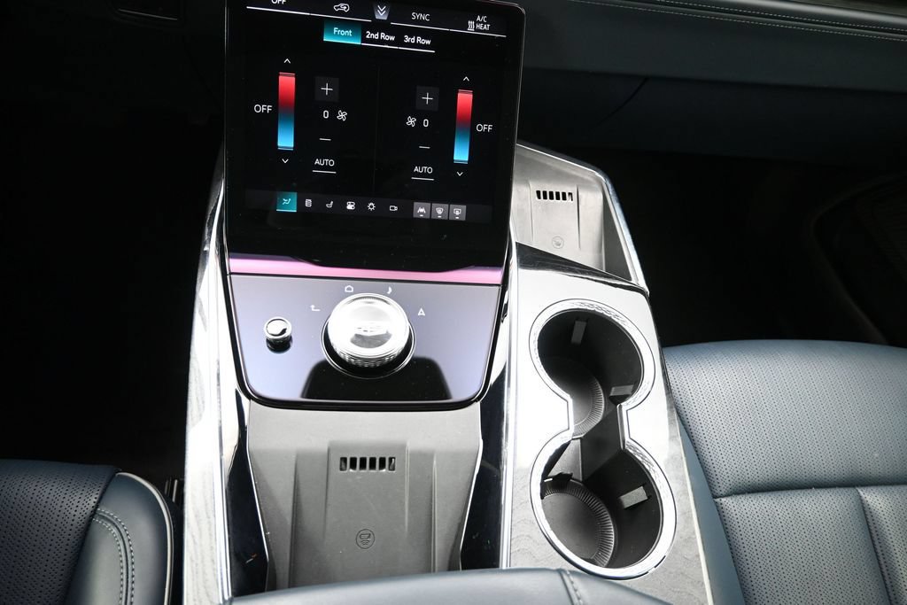 Certified 2026 Cadillac Escalade IQ Luxury 2 w/ LPO, Premium Carpet Package AWD/4WD image 14