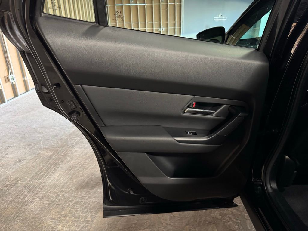 Used 2024 MAZDA CX-50 AWD 2.5 S w/ Cargo Package image 18