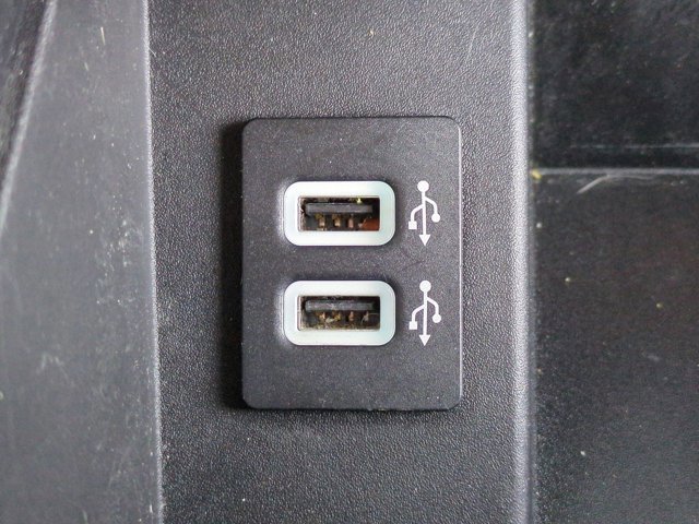 Used 2018 Ford F250 Lariat w/ Chrome Package image 22