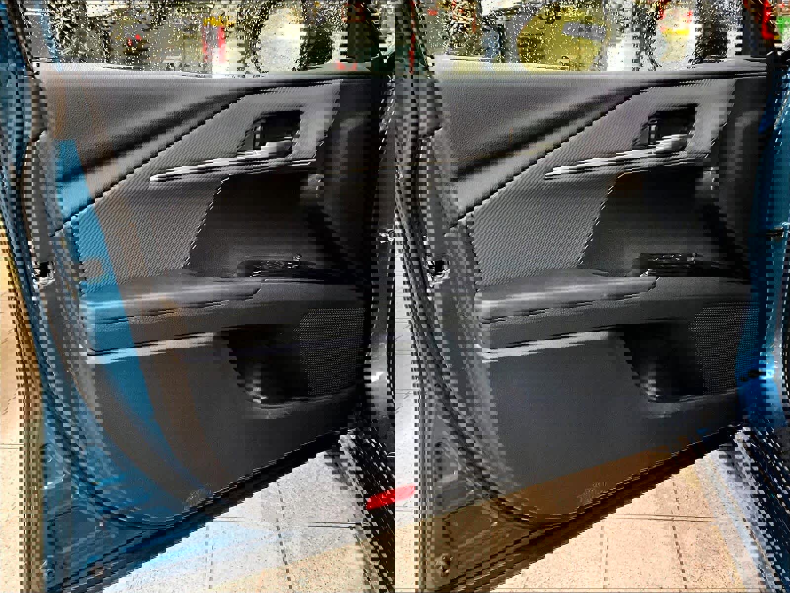 Used 2026 Toyota Camry SE image 9