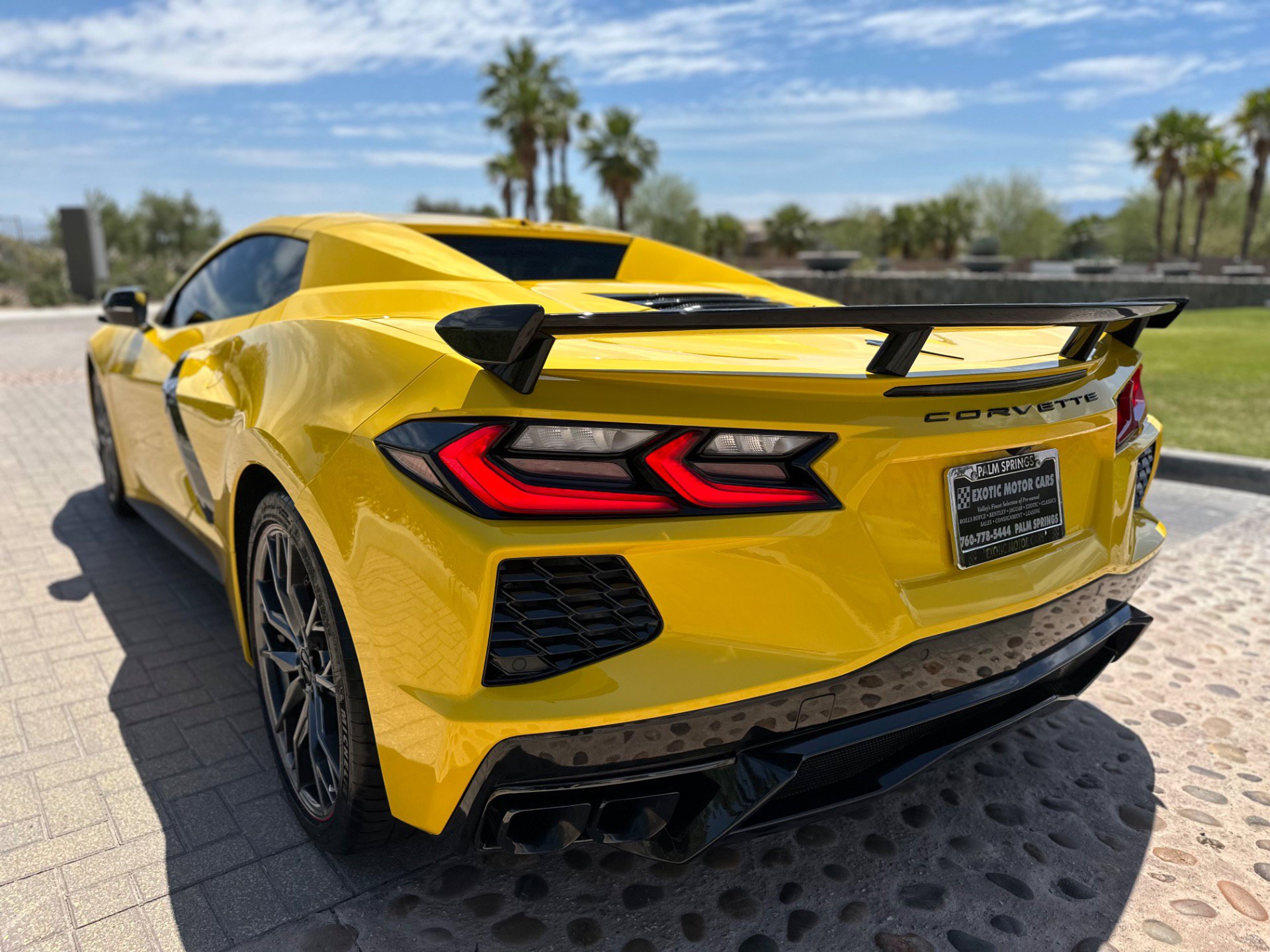 Used 2026 Chevrolet Corvette Stingray Premium Conv w/ Z51 Performance Package RWD image 24