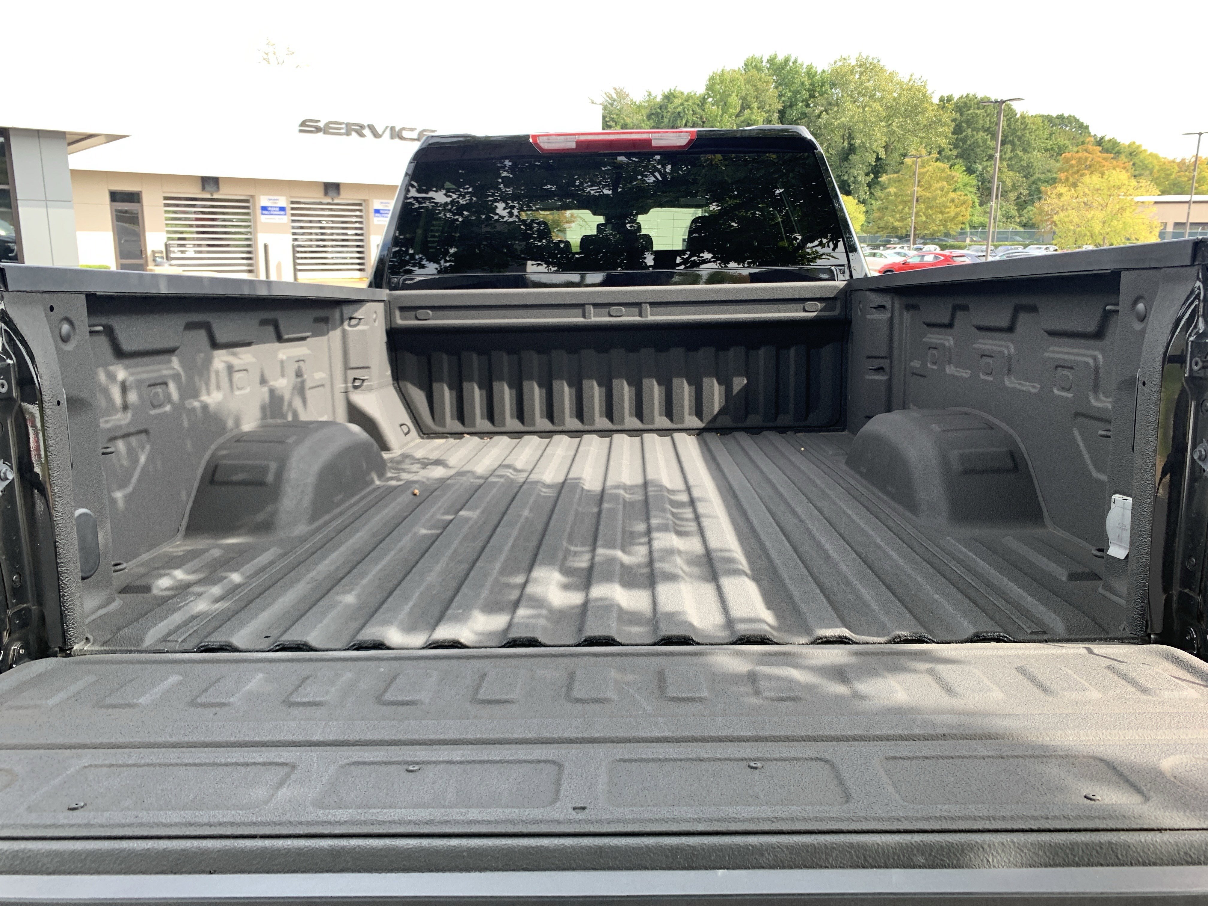 Used 2024 Chevrolet Silverado 2500 LTZ image 34