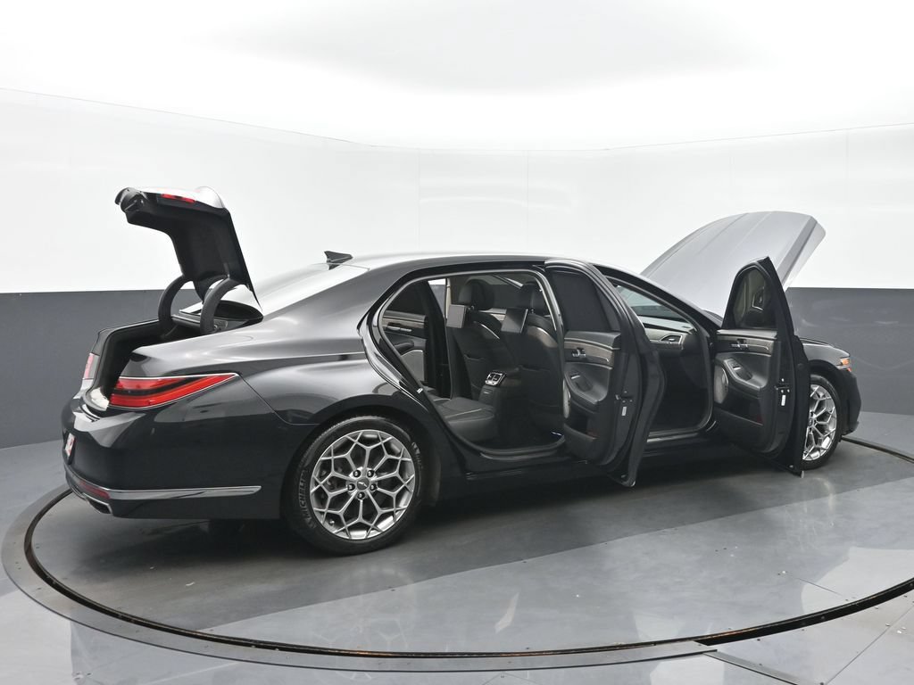 Used 2022 Genesis G90 5.0 Ultimate AWD/4WD image 39