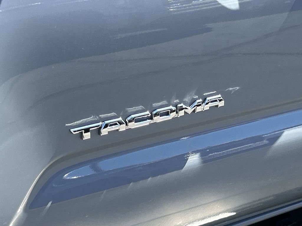 Used 2021 Toyota Tacoma TRD Sport image 31
