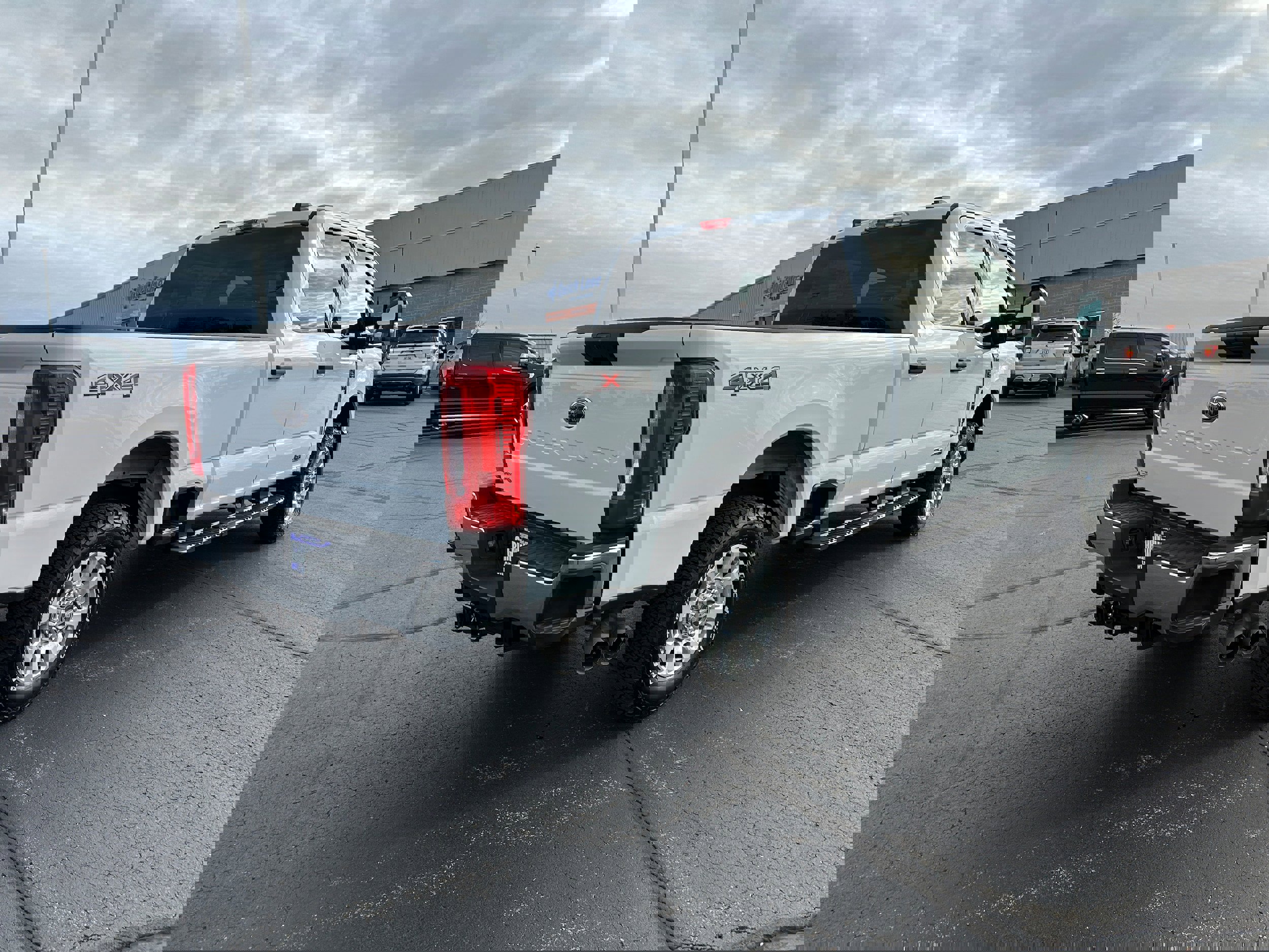 Certified 2024 Ford F250 XLT image 7