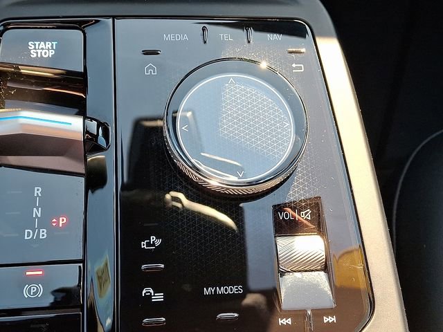 Certified 2024 BMW iX xDrive50 w/ Premium Package image 16