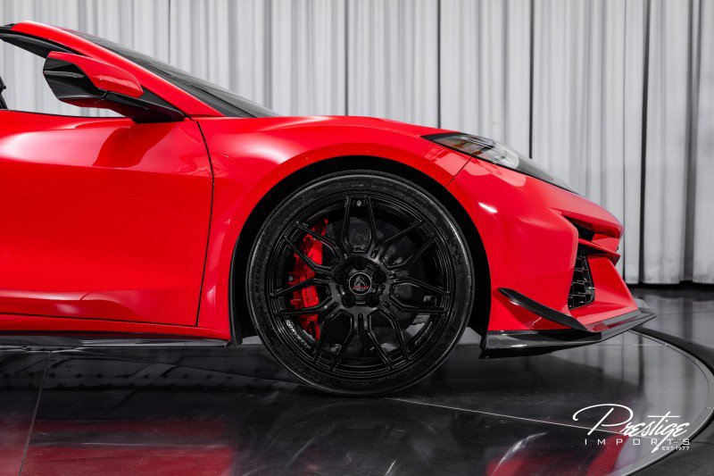 Used 2025 Chevrolet Corvette Z06 w/ Z07 Performance Package image 36