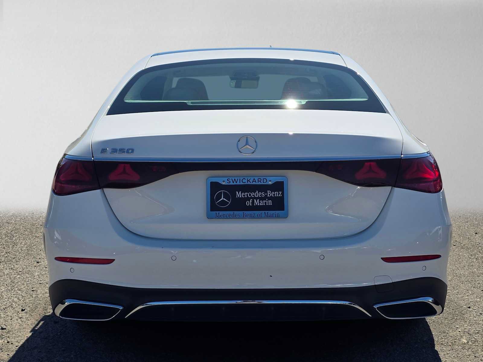 Used 2025 Mercedes-Benz E 350 Sedan w/ Winter Package image 4