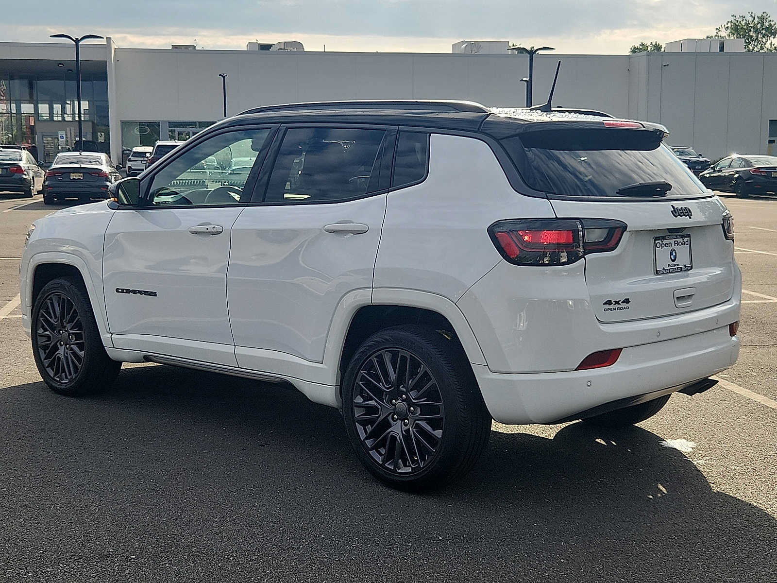 Used 2022 Jeep Compass High Altitude AWD/4WD image 4