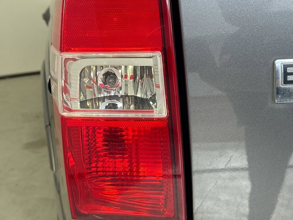 Used 2014 Ford Expedition XLT RWD image 31