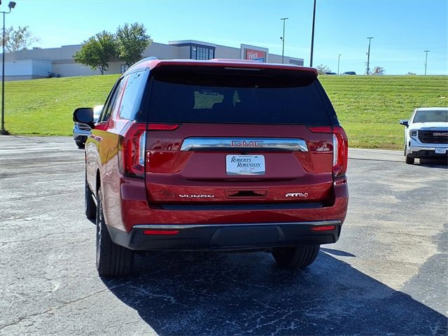 Used 2024 GMC Yukon AT4 w/ AT4 Premium Package image 21