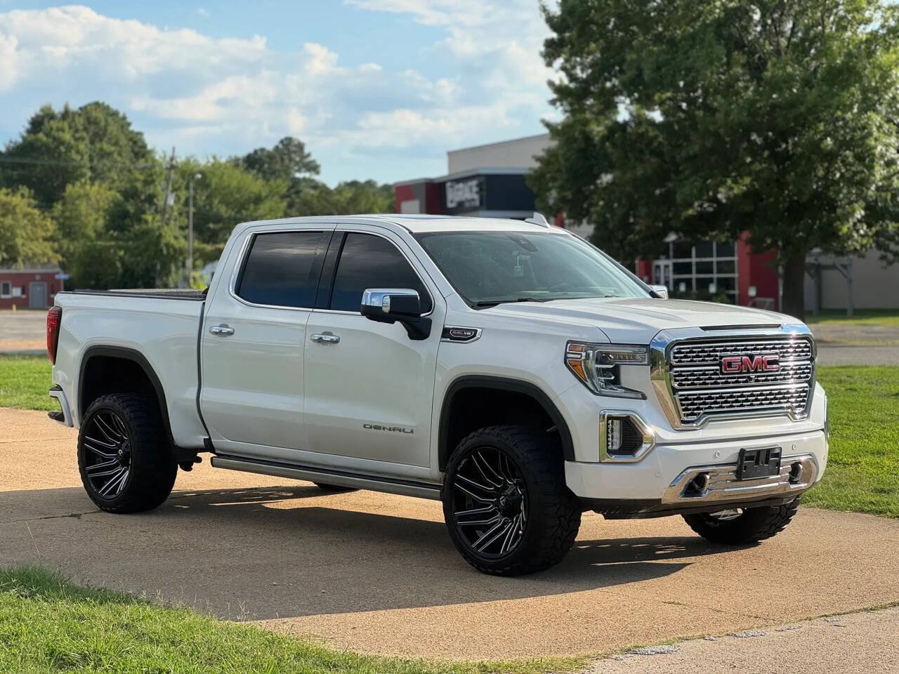 Used 2019 GMC Sierra 1500 Denali w/ Denali Ultimate Package AWD/4WD image 7