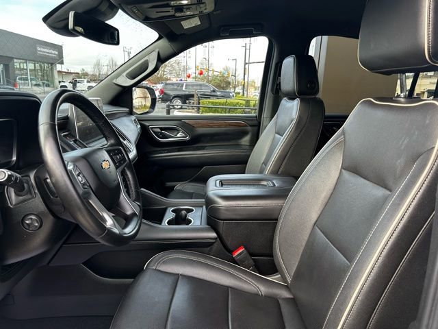 Used 2023 Chevrolet Suburban Premier image 13
