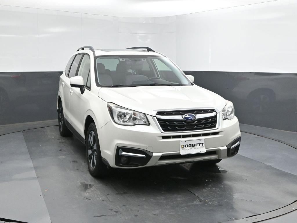 Used 2017 Subaru Forester 2.5i Premium AWD/4WD image 17