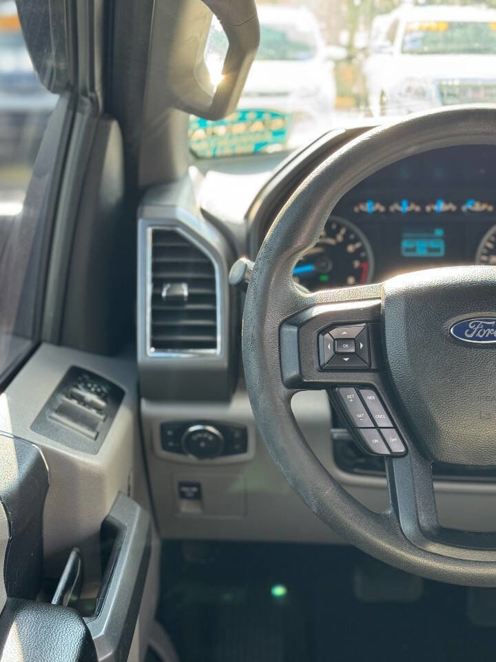 Used 2015 Ford F150 XLT image 15