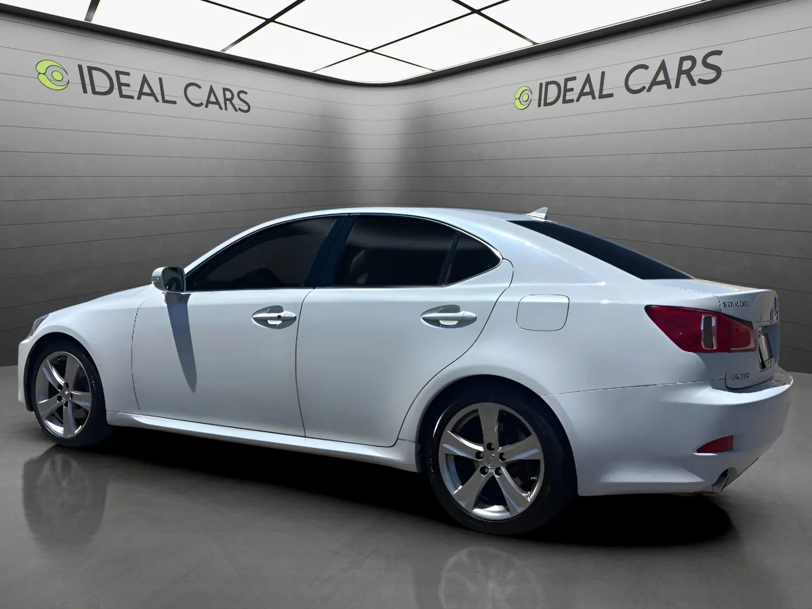 Used 2011 Lexus IS 250 w/ Premium Pkg Value Edition RWD image 7