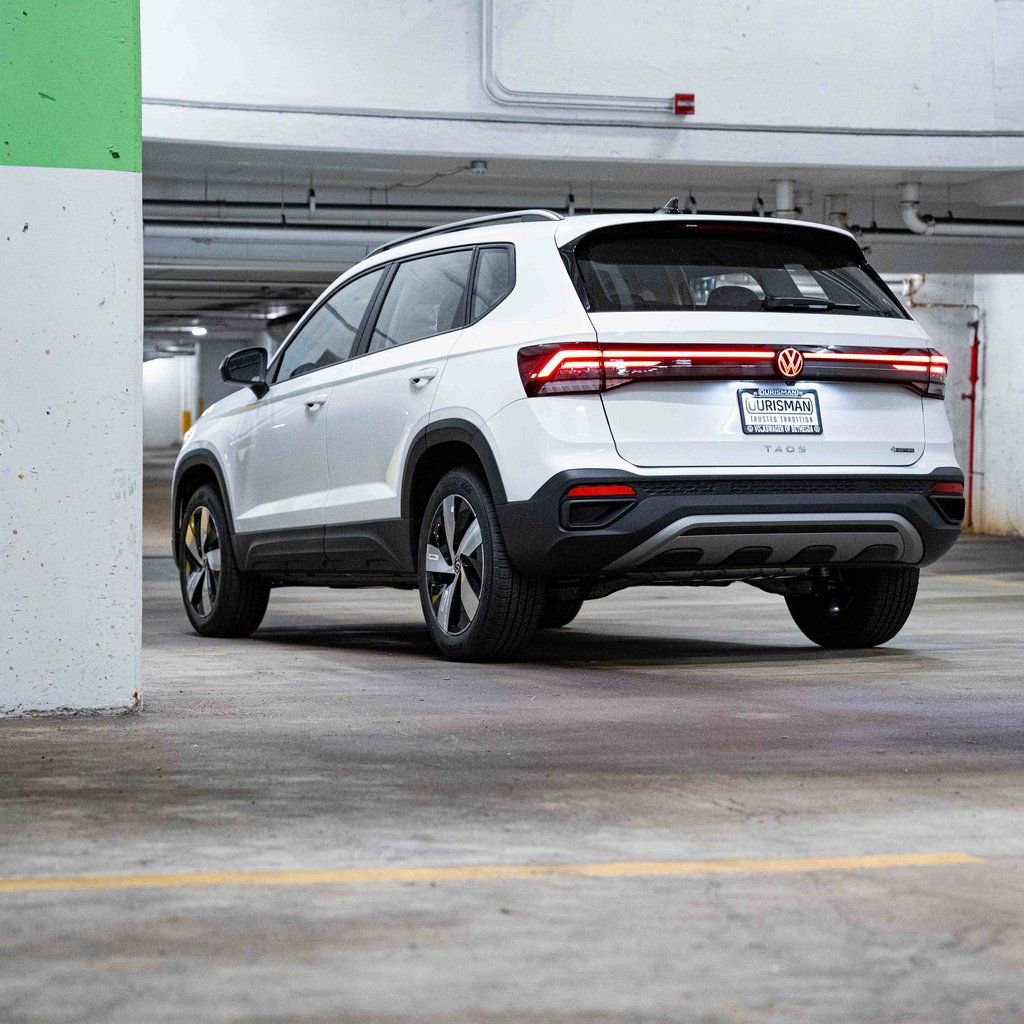 New 2026 Volkswagen Taos S image 5