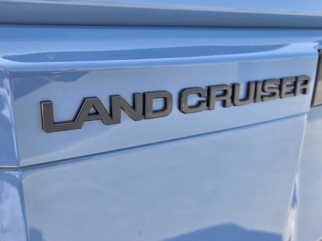 Used 2025 Toyota Land Cruiser w/ Premium Package AWD/4WD image 33