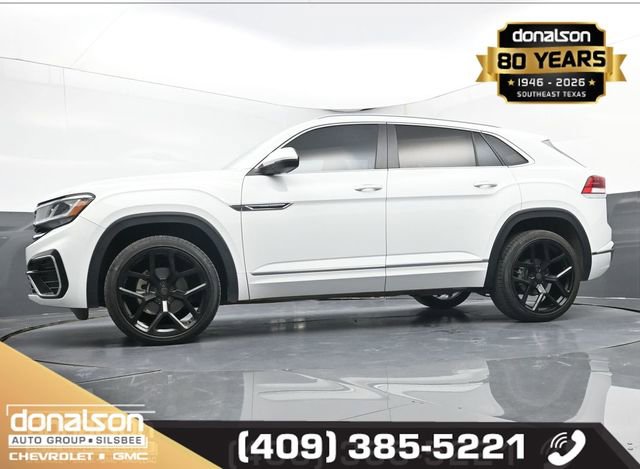 Used 2020 Volkswagen Atlas Cross Sport SEL R-Line image 14