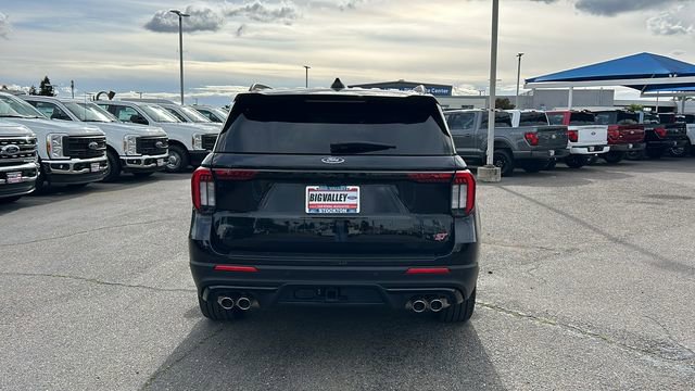 Certified 2025 Ford Explorer ST image 4