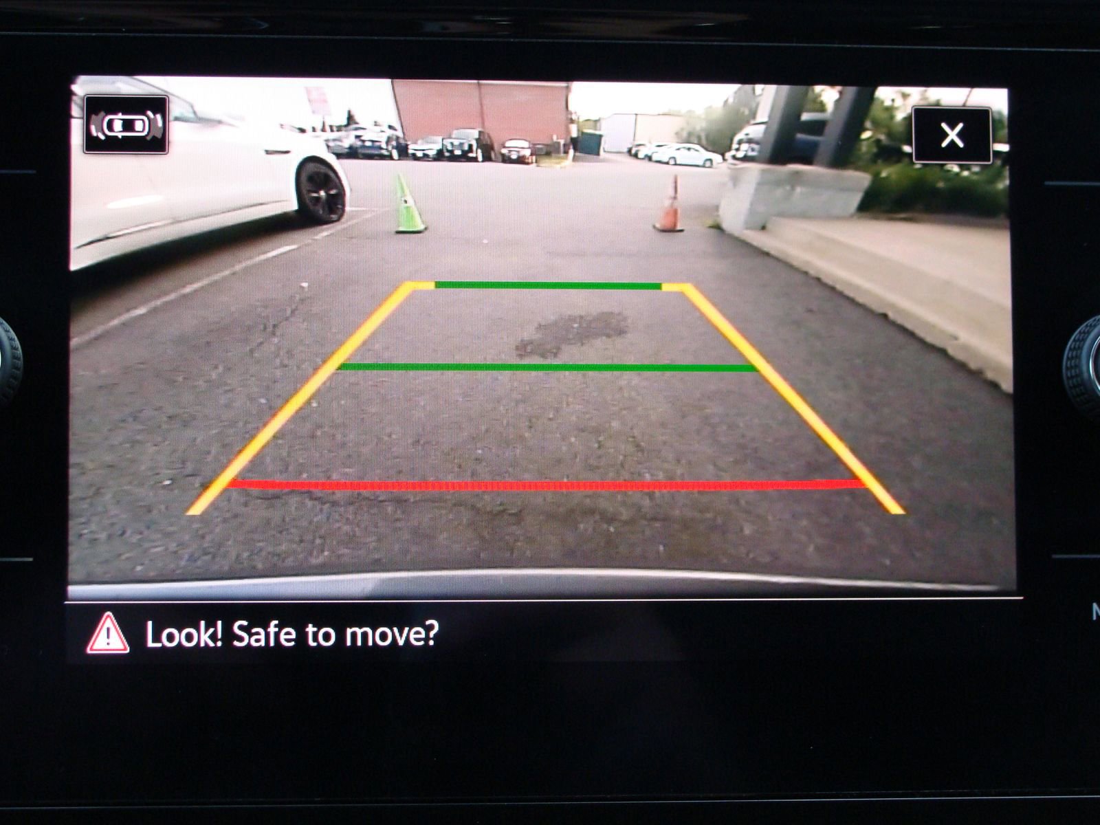 Used 2022 Volkswagen Atlas SEL image 24