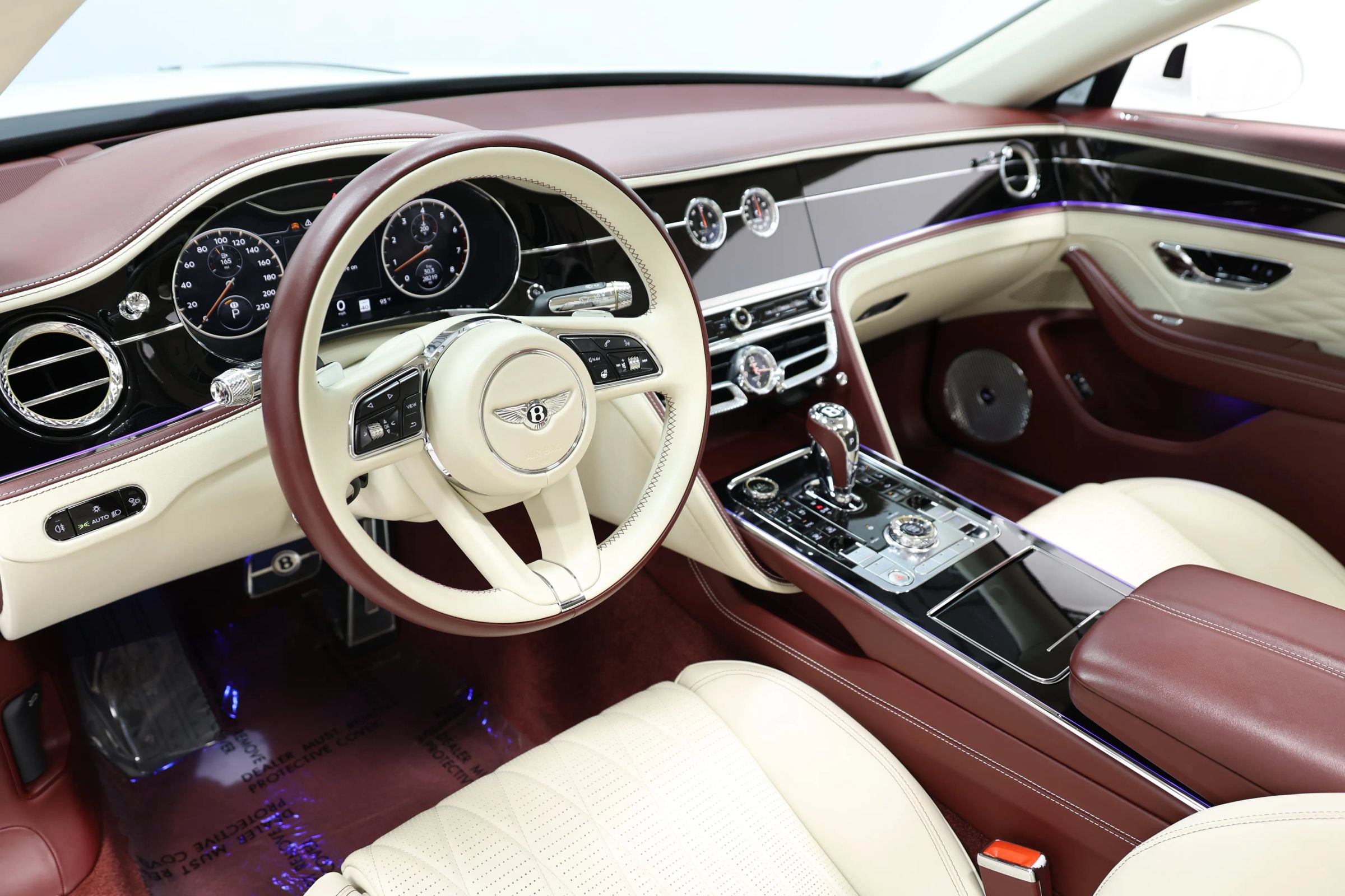 Used 2022 Bentley Flying Spur W12 AWD/4WD image 2