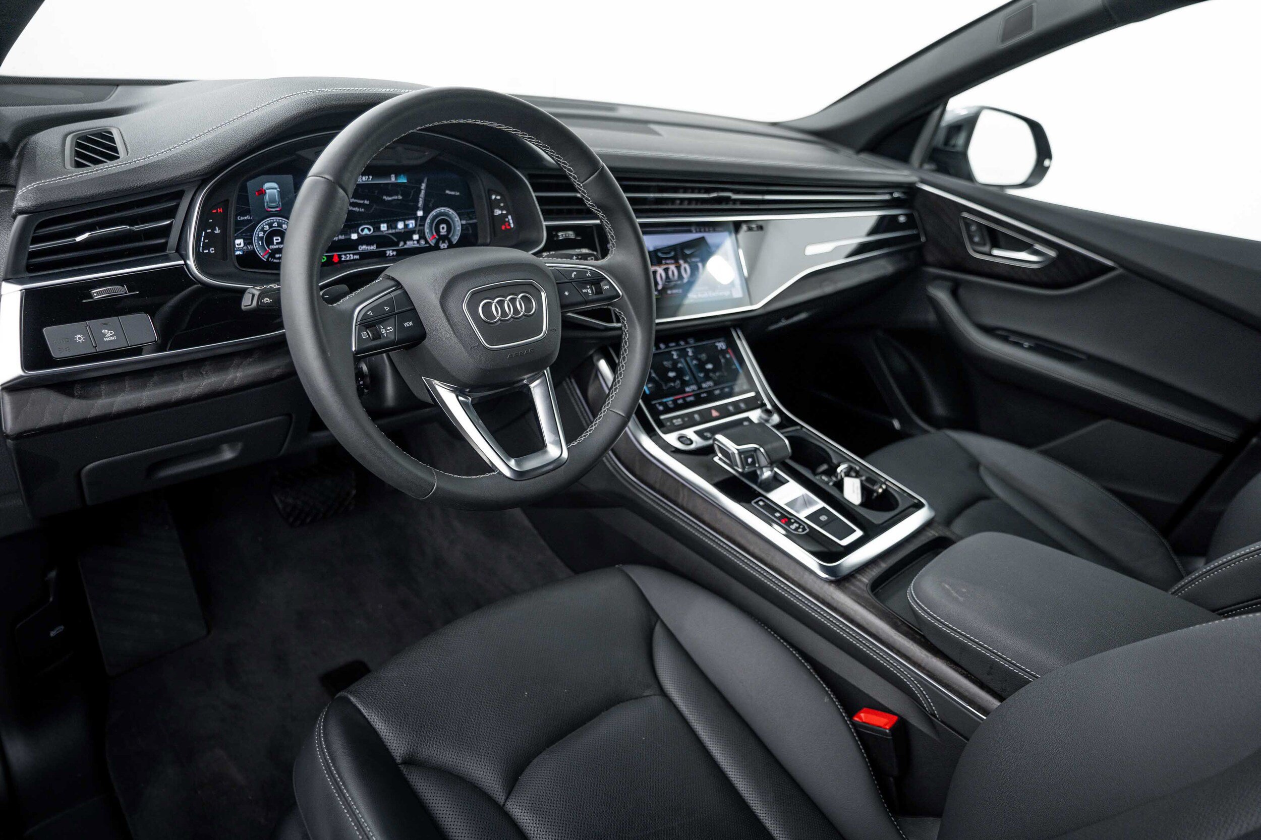 Certified 2023 Audi Q8 Premium Plus w/ Premium Plus Package AWD/4WD image 8