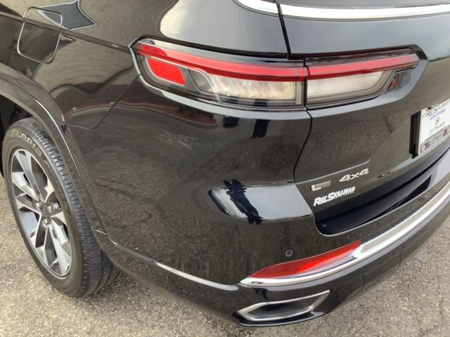 Used 2023 Jeep Grand Cherokee L Overland AWD/4WD image 36