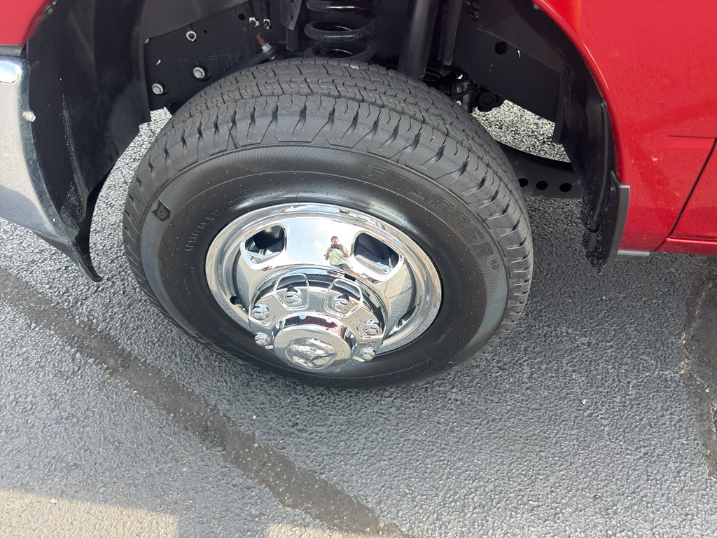 Used 2026 RAM 3500 Tradesman w/ Chrome Appearance Group A AWD/4WD image 10