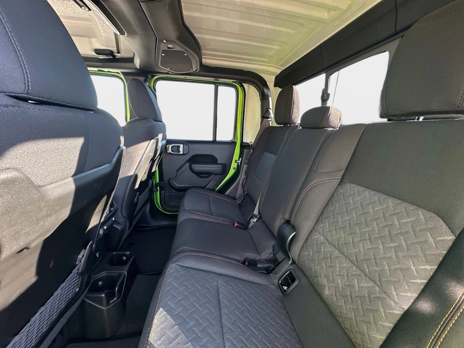 New 2026 Jeep Gladiator Mojave w/ Steel Bumper Group image 14