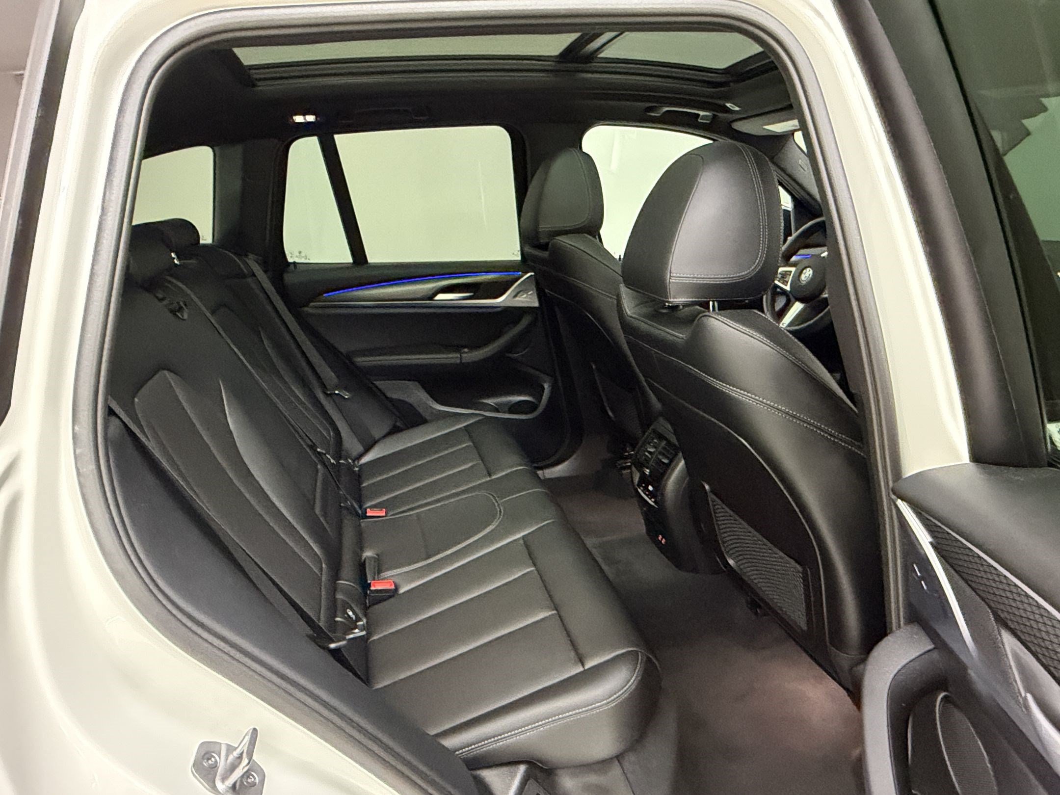 Used 2023 BMW X3 sDrive30i w/ M Sport Package RWD image 30