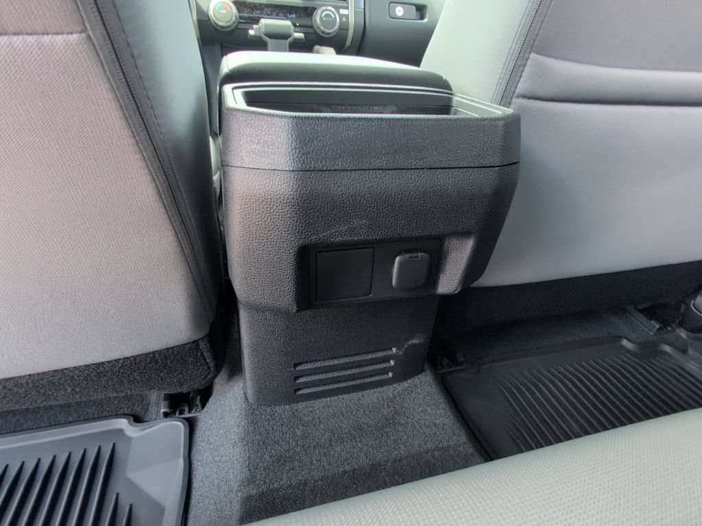 Certified 2026 Toyota Tacoma SR5 AWD/4WD image 16