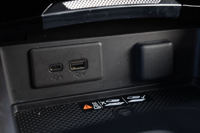 Used 2024 Buick Envision Sport Touring image 20